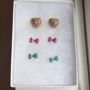 3 pair girls earrings